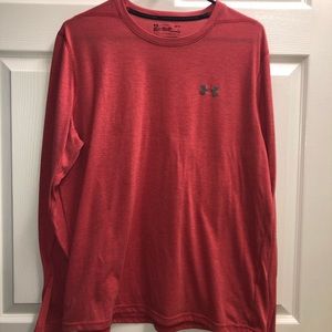 Under Armor long sleeve shirt